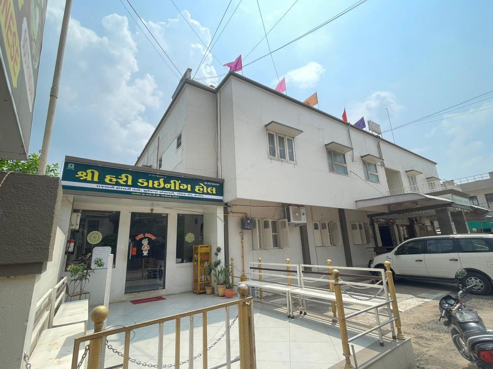Hotel Rajdhani And Guest House Gujarat - Best Family Hotel In Halol Near Pavagadh And Halol Gidc Luaran gambar