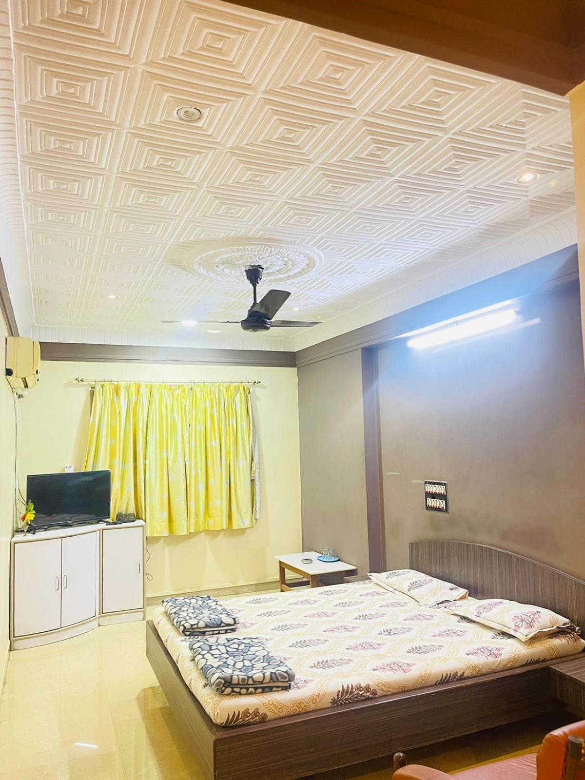 Hotel Rajdhani And Guest House Gujarat - Best Family Hotel In Halol Near Pavagadh And Halol Gidc Luaran gambar