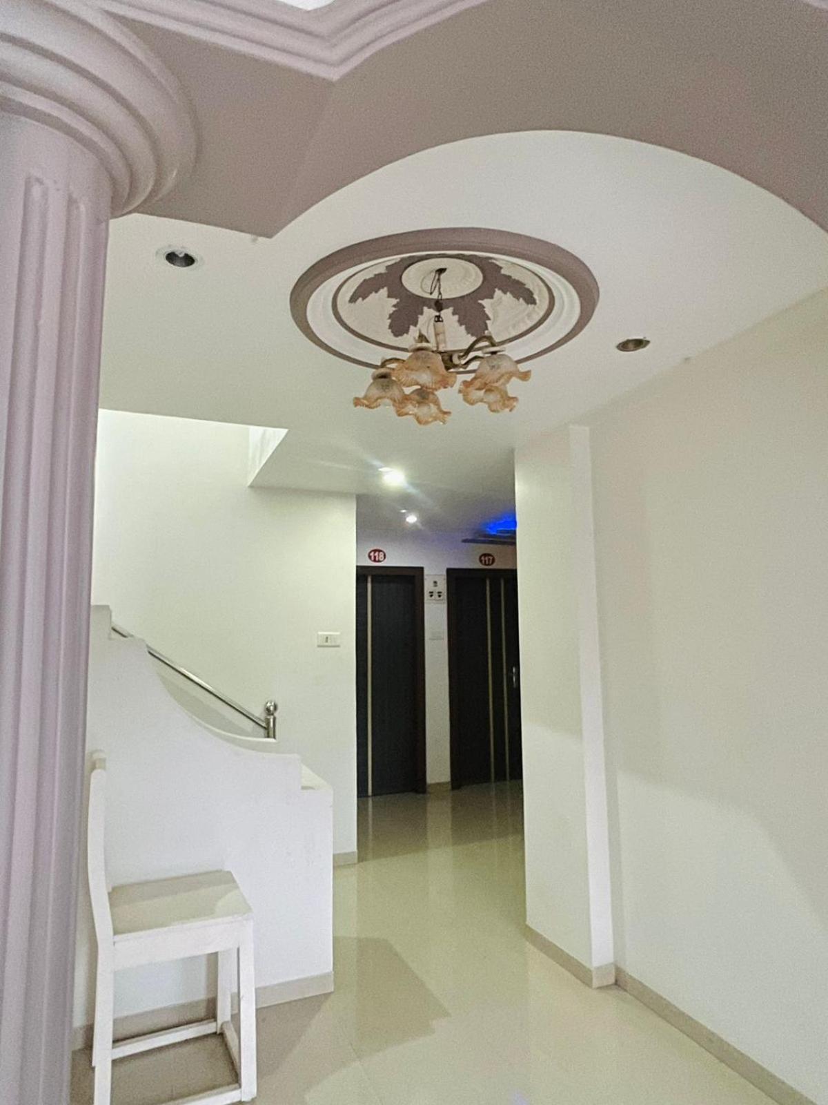 Hotel Rajdhani And Guest House Gujarat - Best Family Hotel In Halol Near Pavagadh And Halol Gidc Luaran gambar