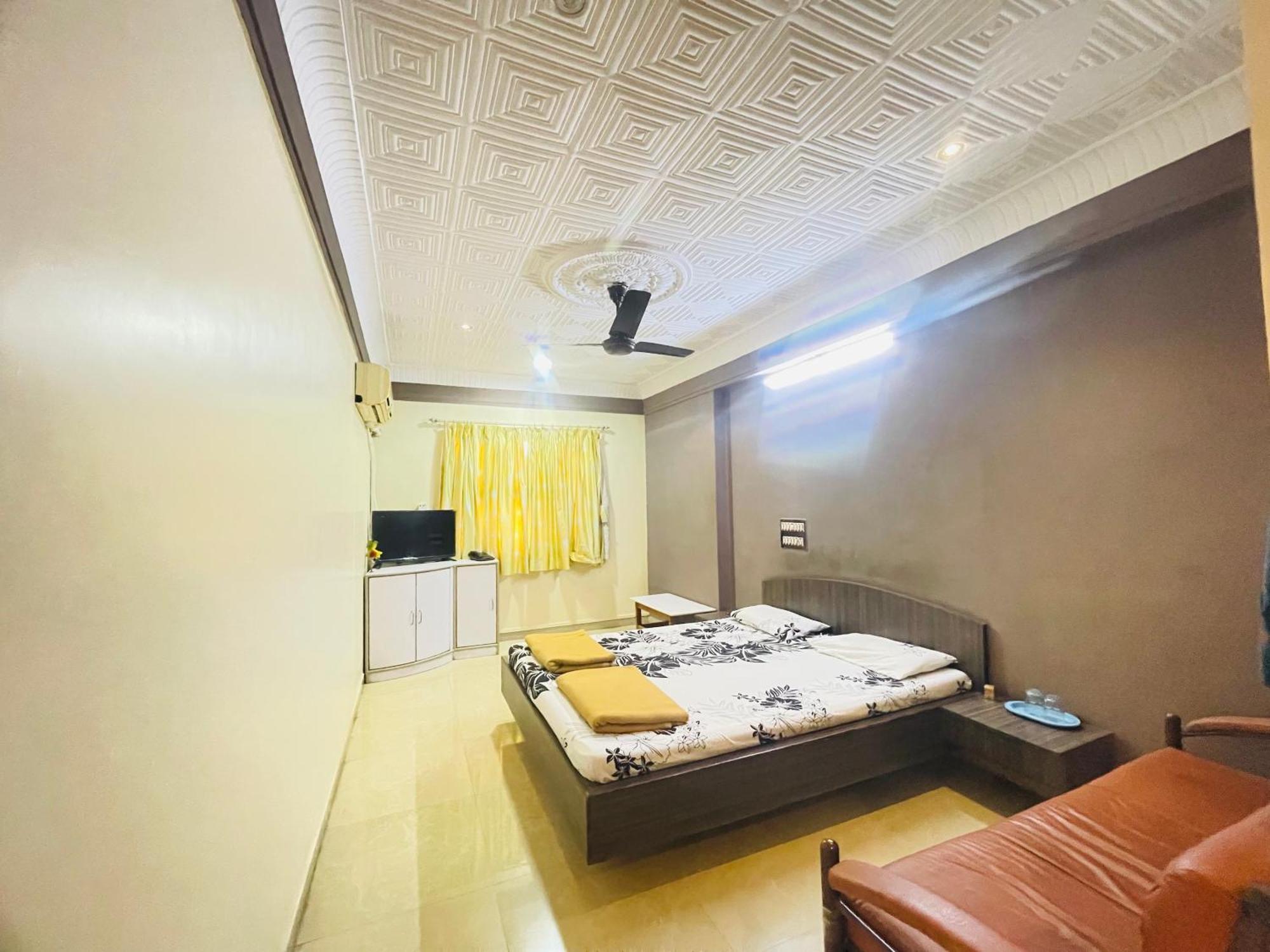 Hotel Rajdhani And Guest House Gujarat - Best Family Hotel In Halol Near Pavagadh And Halol Gidc Luaran gambar